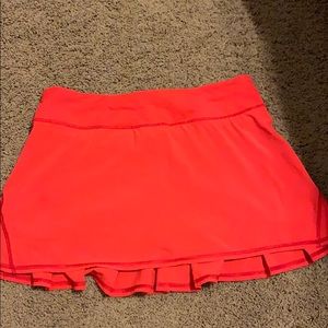 Red Lululemon skirt